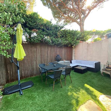 Agreable Studio Proche Sttropez Piscine Et Tennis Gassin Exterior foto