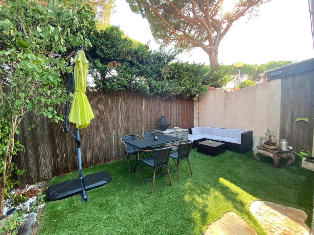 Agreable Studio Proche Sttropez Piscine Et Tennis Gassin Exterior foto