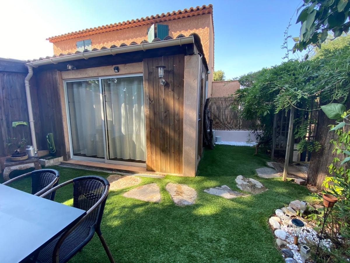 Agreable Studio Proche Sttropez Piscine Et Tennis Gassin Exterior foto