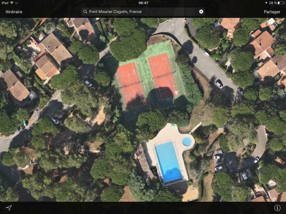 Agreable Studio Proche Sttropez Piscine Et Tennis Gassin Exterior foto